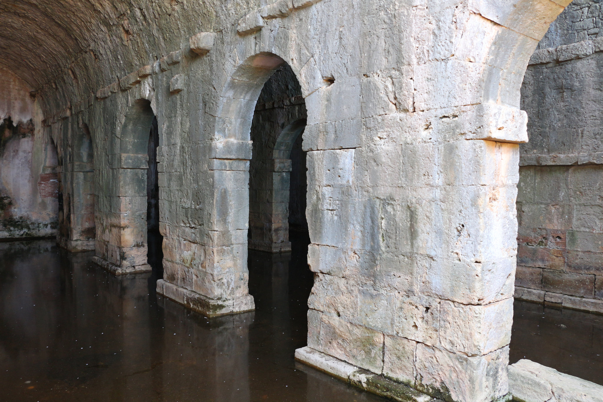 Aptera ruins - cistern