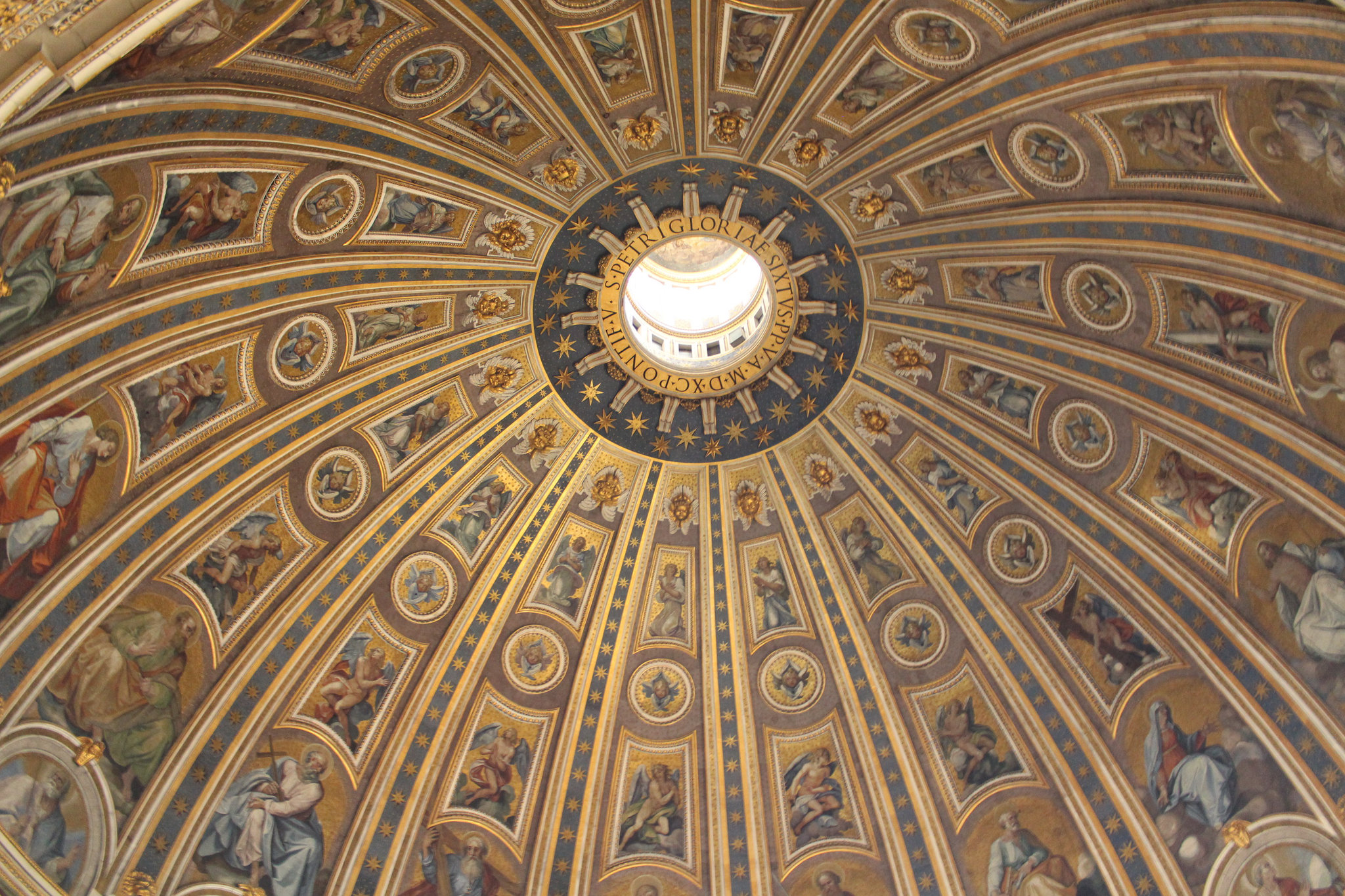 Saint Peter's Basilica -  interior